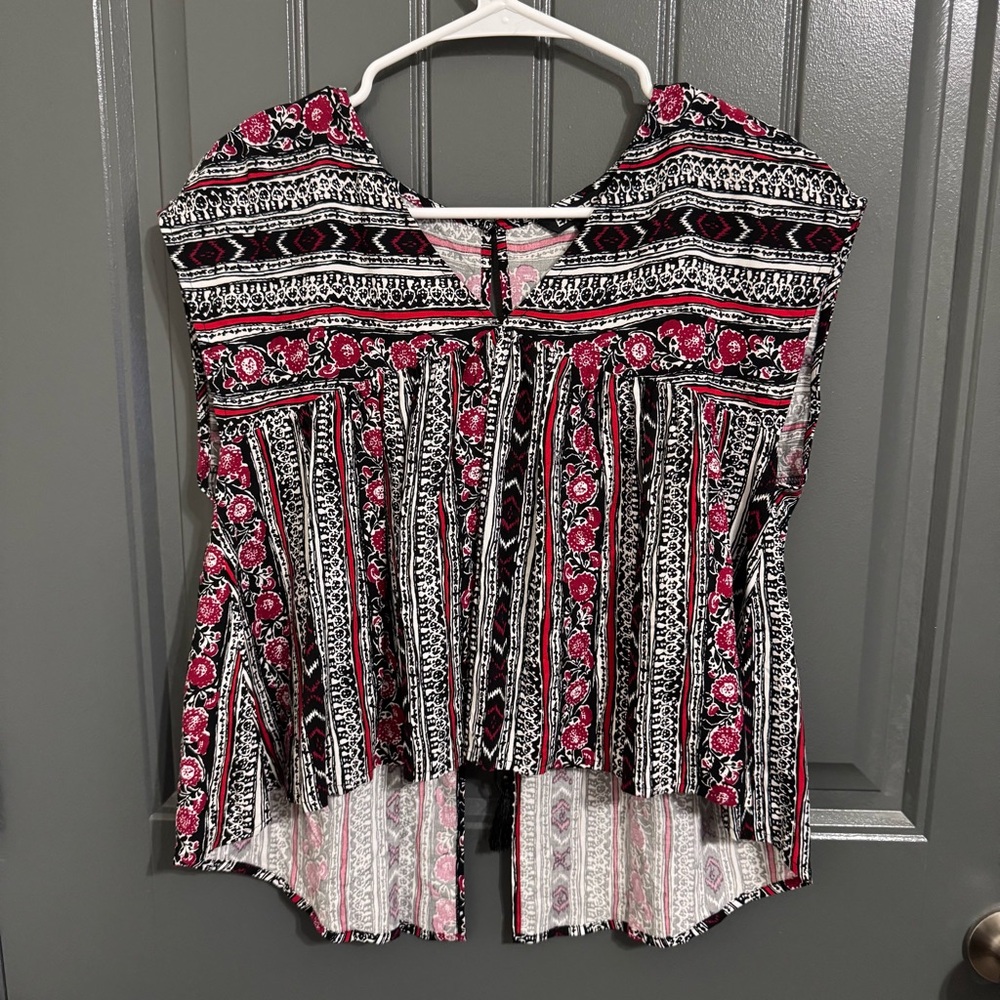 NWT Express Floral Striped Women's Top - Pink and Black